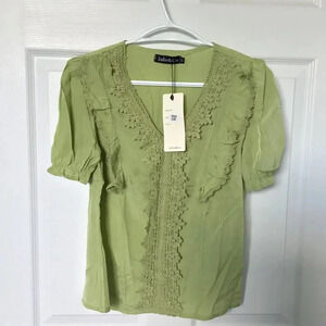 Jolio & Co Short Sleeve Crochet Trim Top Light Green | 65%  Cotton |(S-M)/US 4